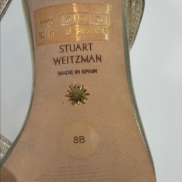 Stuart Weitzman Oasis Block Heel Sandal Gold Metallic Size 8 NWOT